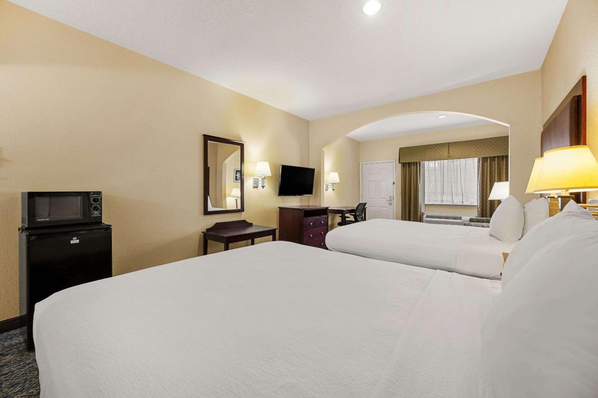 Quality Inn & Suites Cypress Exterior foto